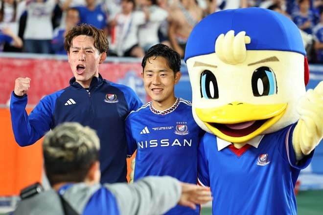 厳選ショット】植中朝日と渡辺皓太のゴールで逆転勝利！横浜F