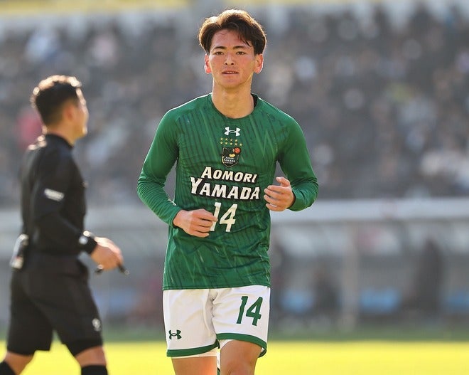 プロでも滅多に見れないゴラッソ」ロベカル？ ジェラード？ 青森山田MF