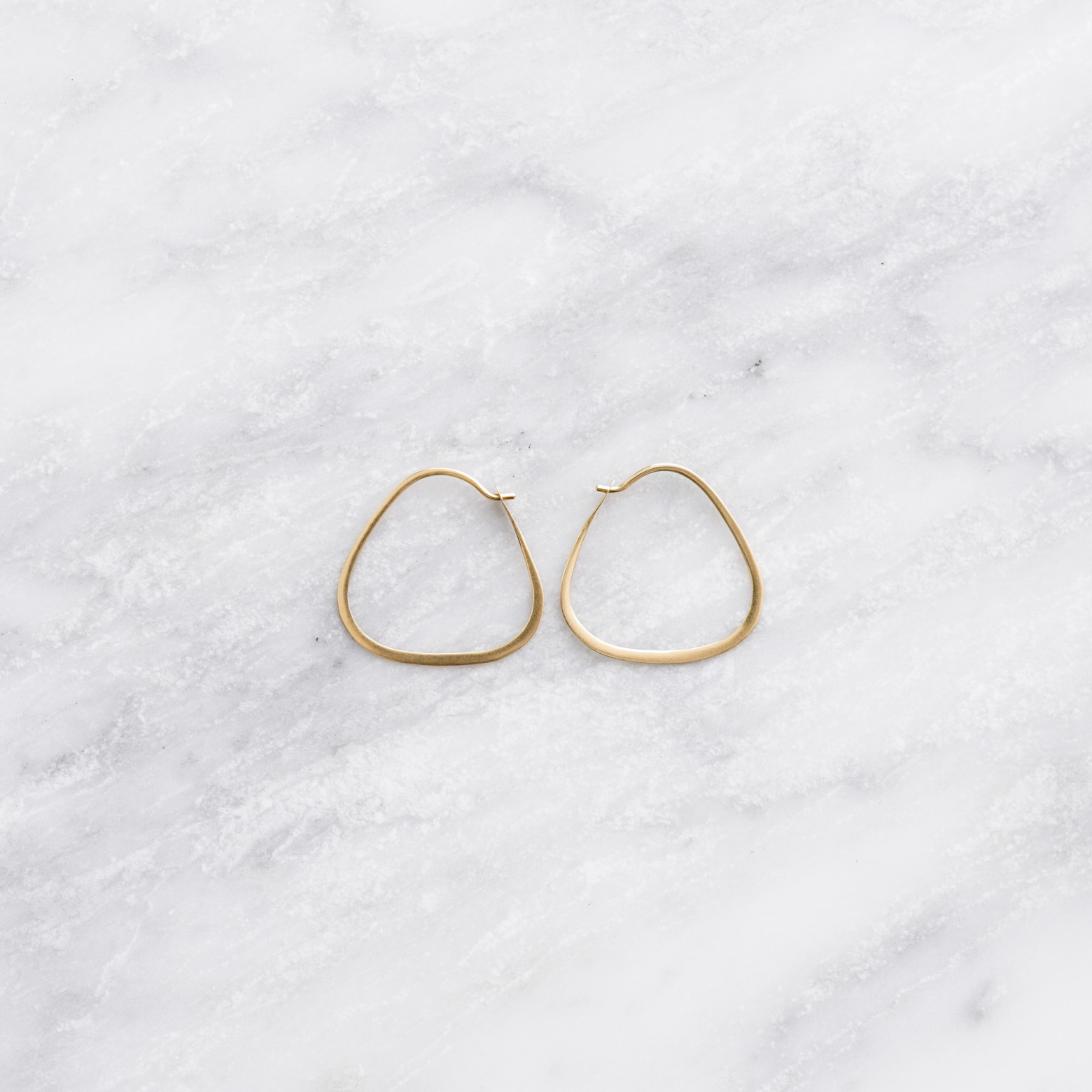 Triangle Hoops (Melissa Joy Manning) - SOURCE objects（ソウス