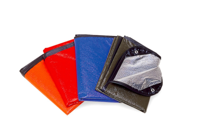 オールウェザーブランケットとは何？超万能な凄いアイテムの魅力と性能