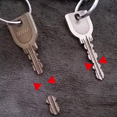 自分でできる鍵穴の中で折れた鍵の取り出し方！対処法やNG行動を解説