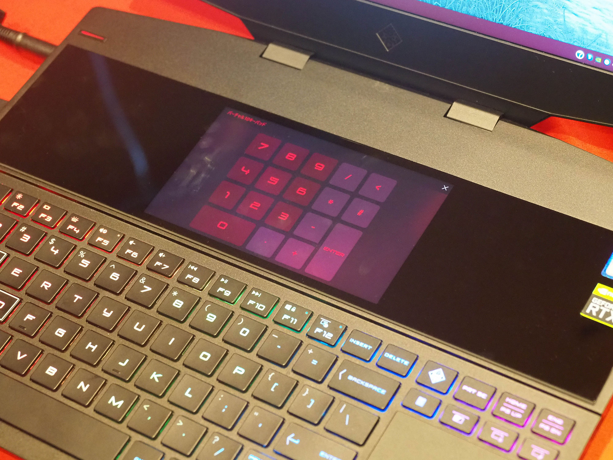 世界初のデュアルスクリーン搭載ゲーミングノートPC「OMEN X 2S 15」の