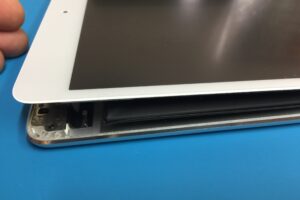 iPhone 12 Pro 】バッテリーの最大容量が81%で急激に減りが早くなった