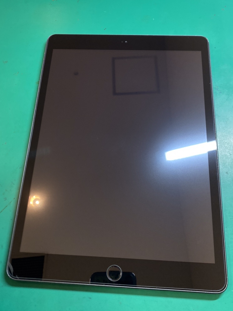 画面故障】iPadPro9.7のタッチパネルが割れてセロハンテープで補強