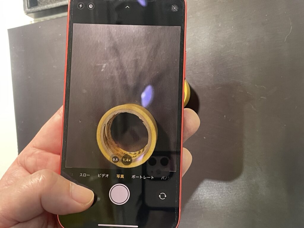 カメラが割れた？撮影画面に割れた跡の様な模様が発生していました( ﾟД