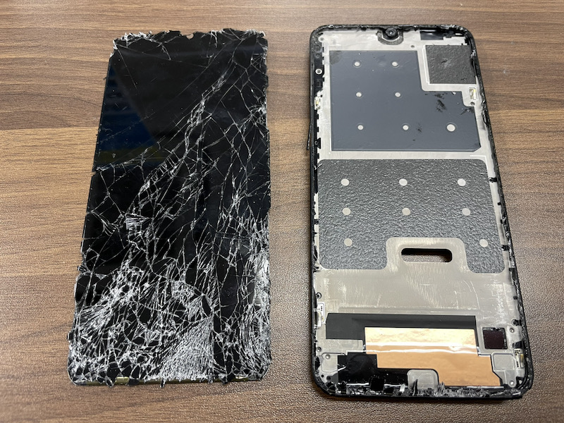 HUAWEI nova lite 3】割れてしまった画面の交換修理実績（町田店