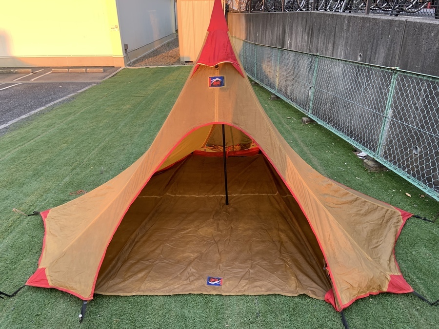 目を引くシルエット!MOSS(モステント)のスーパーフライⅣ設営してみた