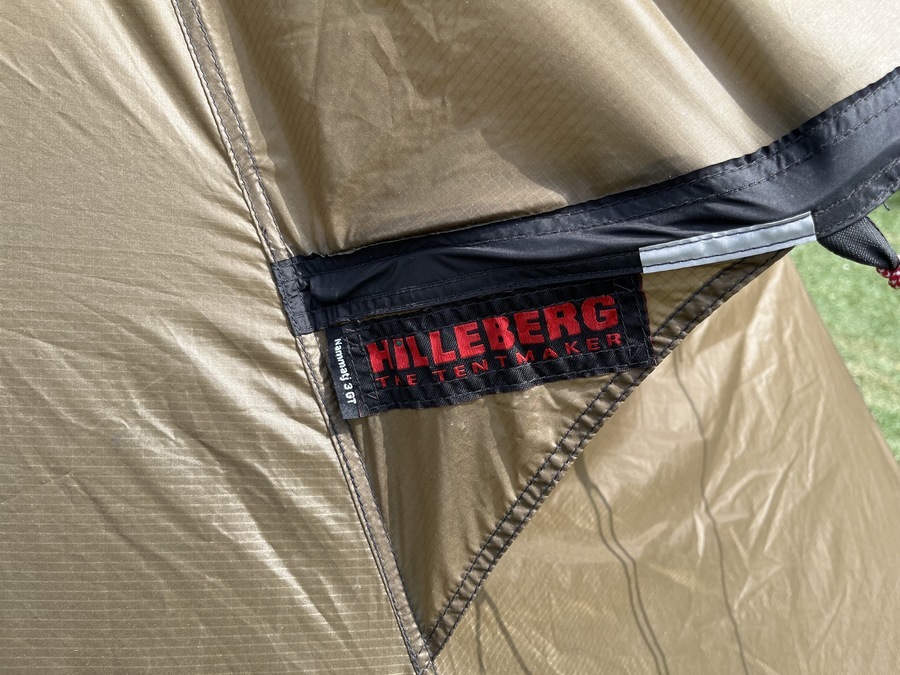 極地でも使える最高品質テント！ヒルバーグの「ナマッジ3GT」[2022.07