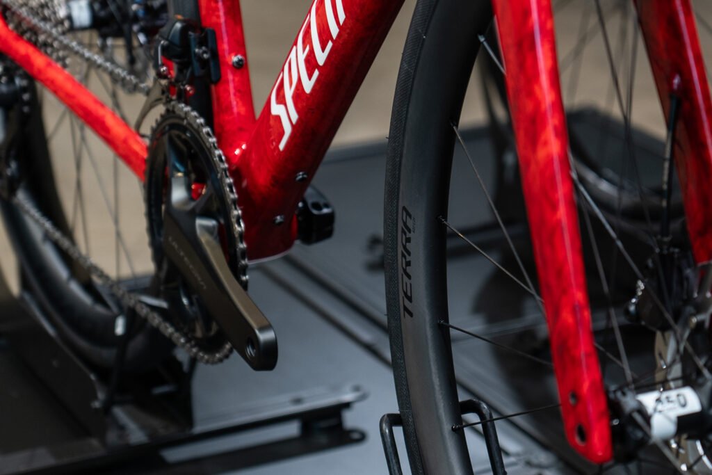S-Works譲りのスペック！Roubaix SL8にProグレードが新登場