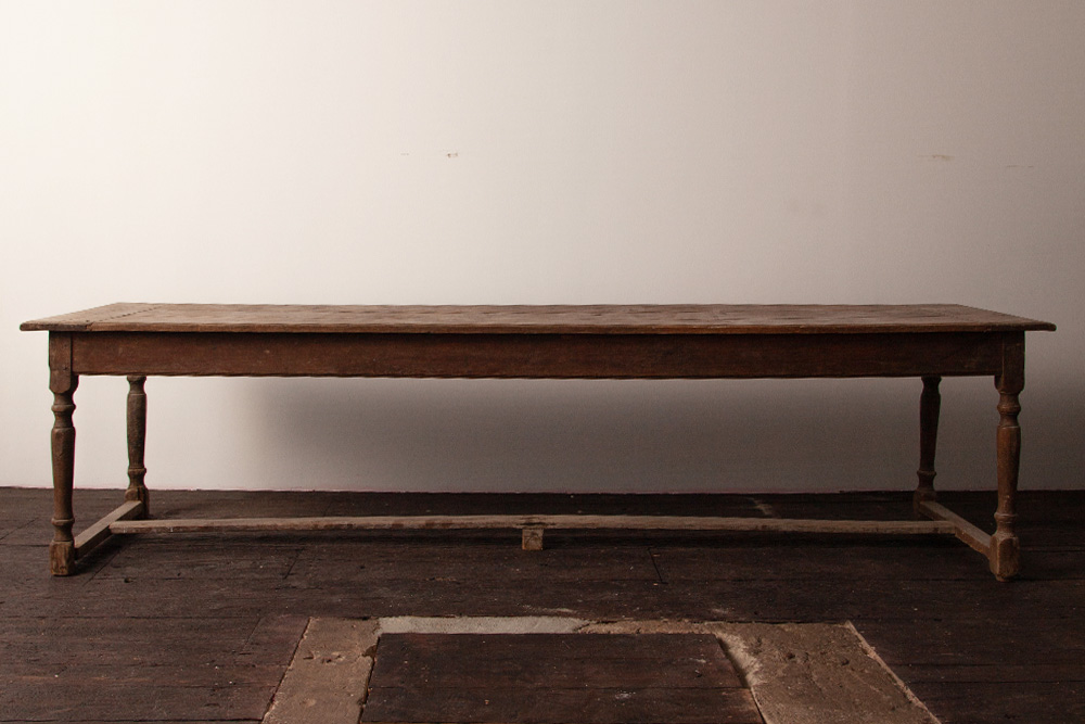 stoop | Early 19th Franch Long Table