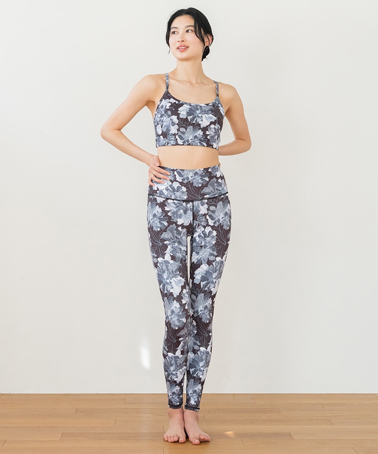 SUKALA】プルオーバー付きトリプルセットアップ(XS・S・LLサイズ