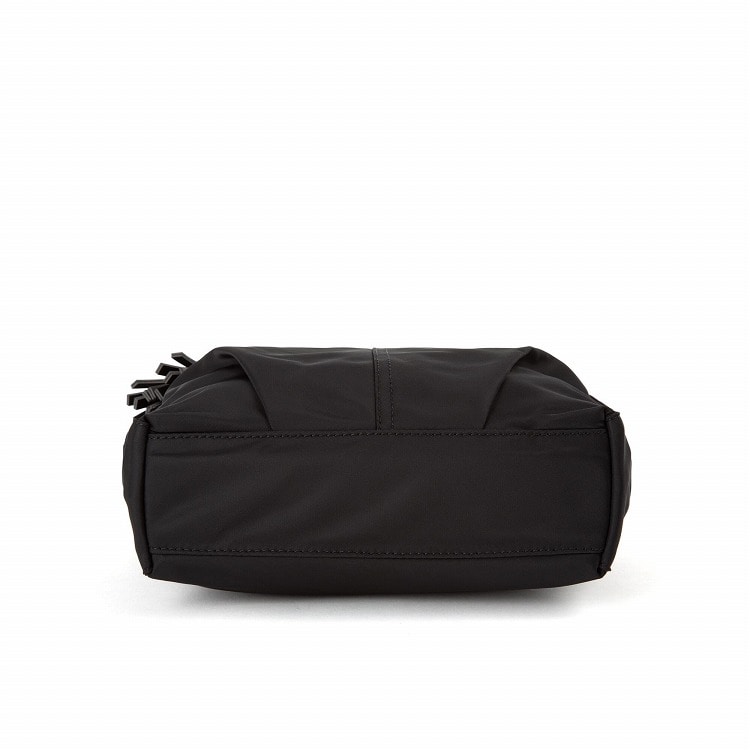 Kanana project／カナナプロジェクト タッセル ショルダーバッグ 縦