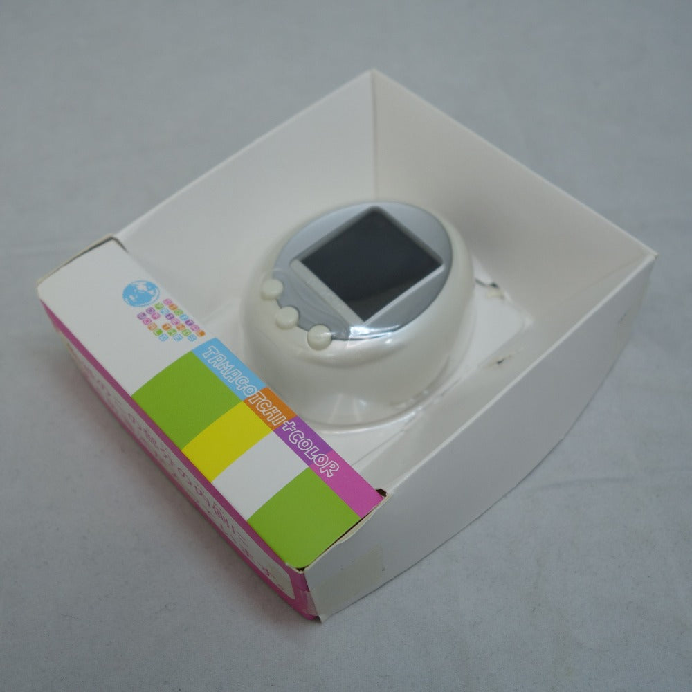 たまごっち プラス カラー ホワイト BANDAI バンダイ おもちゃ・玩具