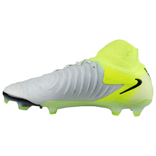 ファントム ルナ 2 エリート FG メタリックシルバー×ブラック