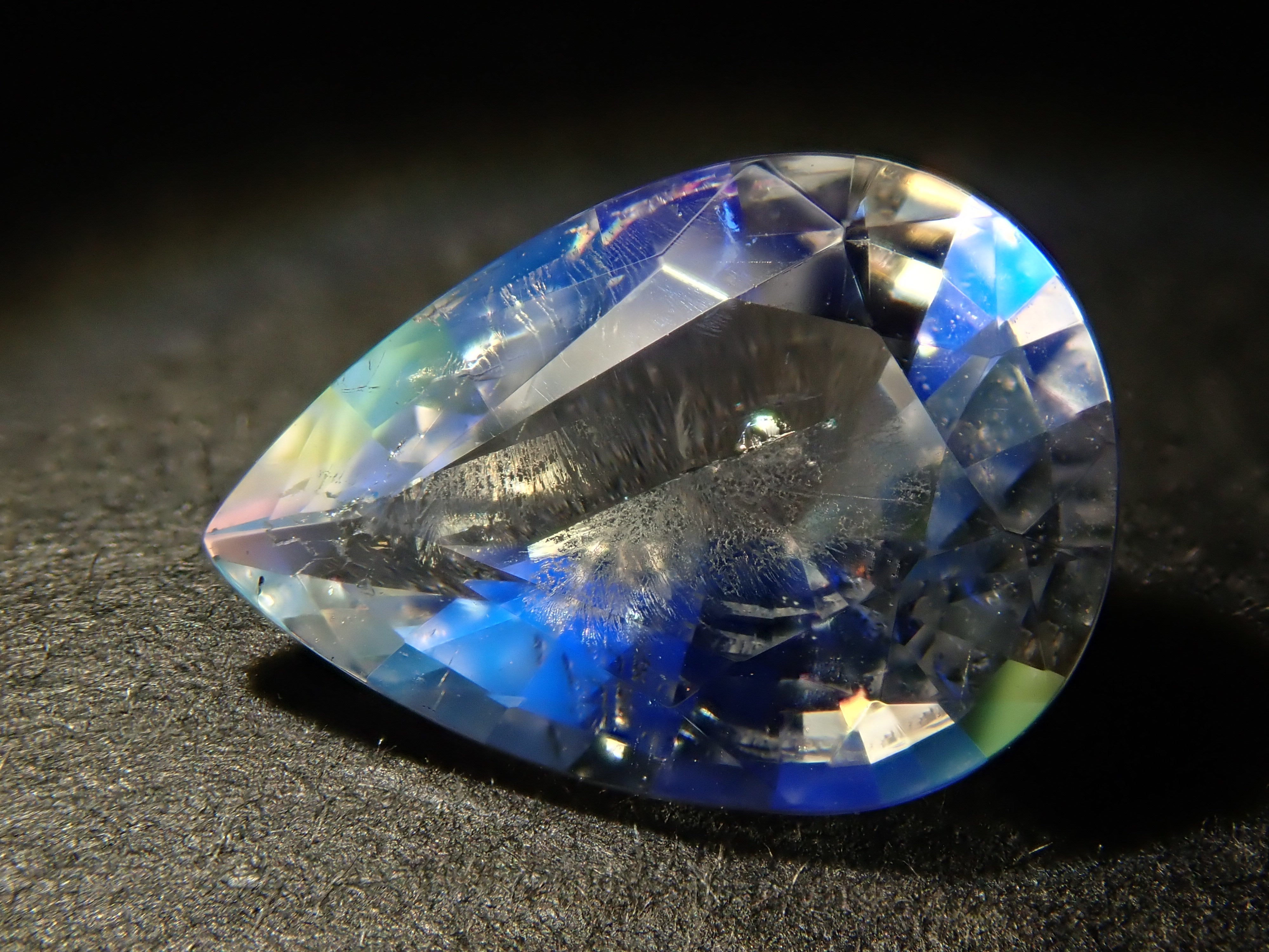 レインボームーンストーン - 通販｜宝石鑑定士が運営【カラッツSTORE】