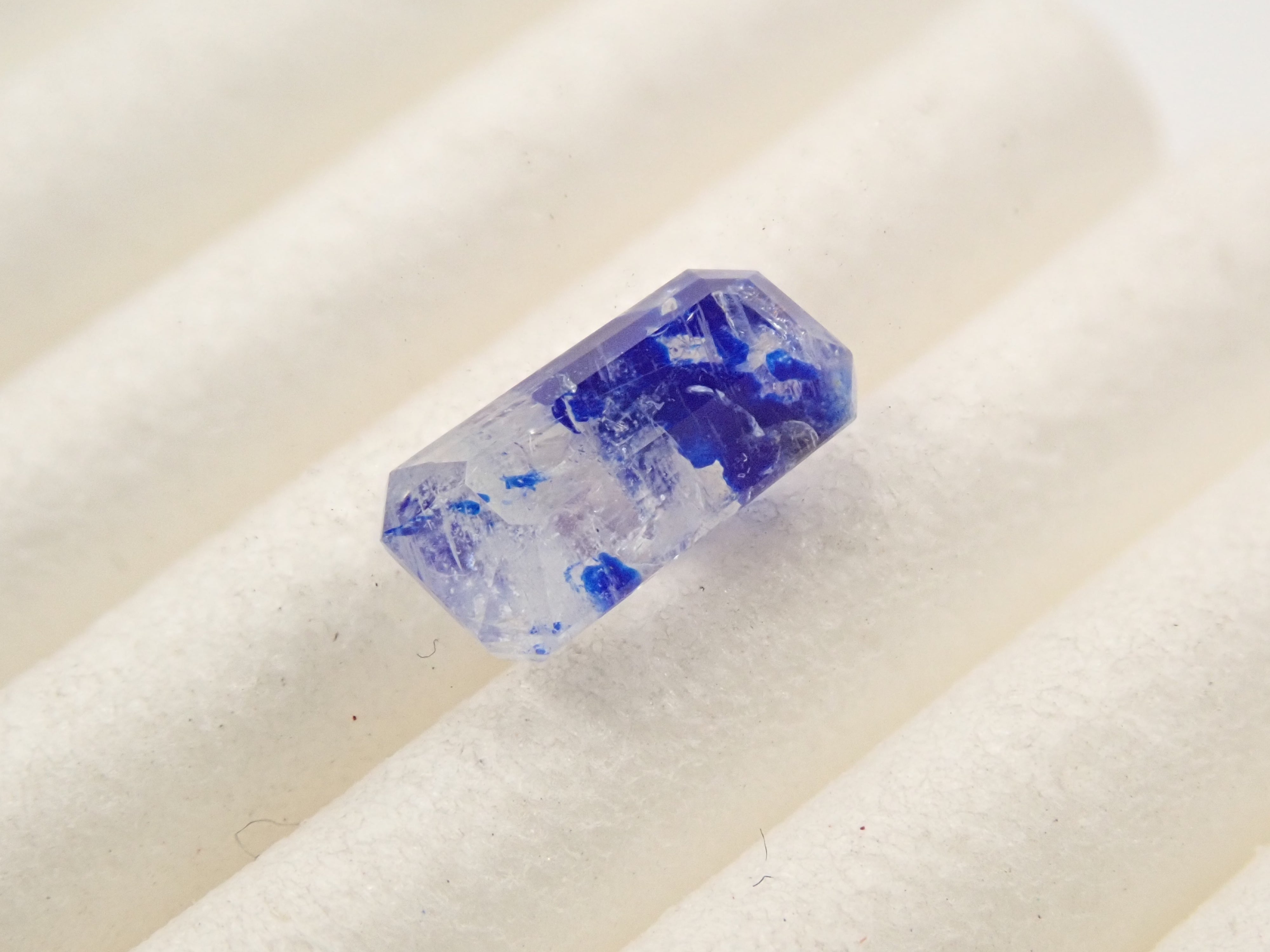 アフガニスタン産ラズライトインソーダライト 0.581ctルース