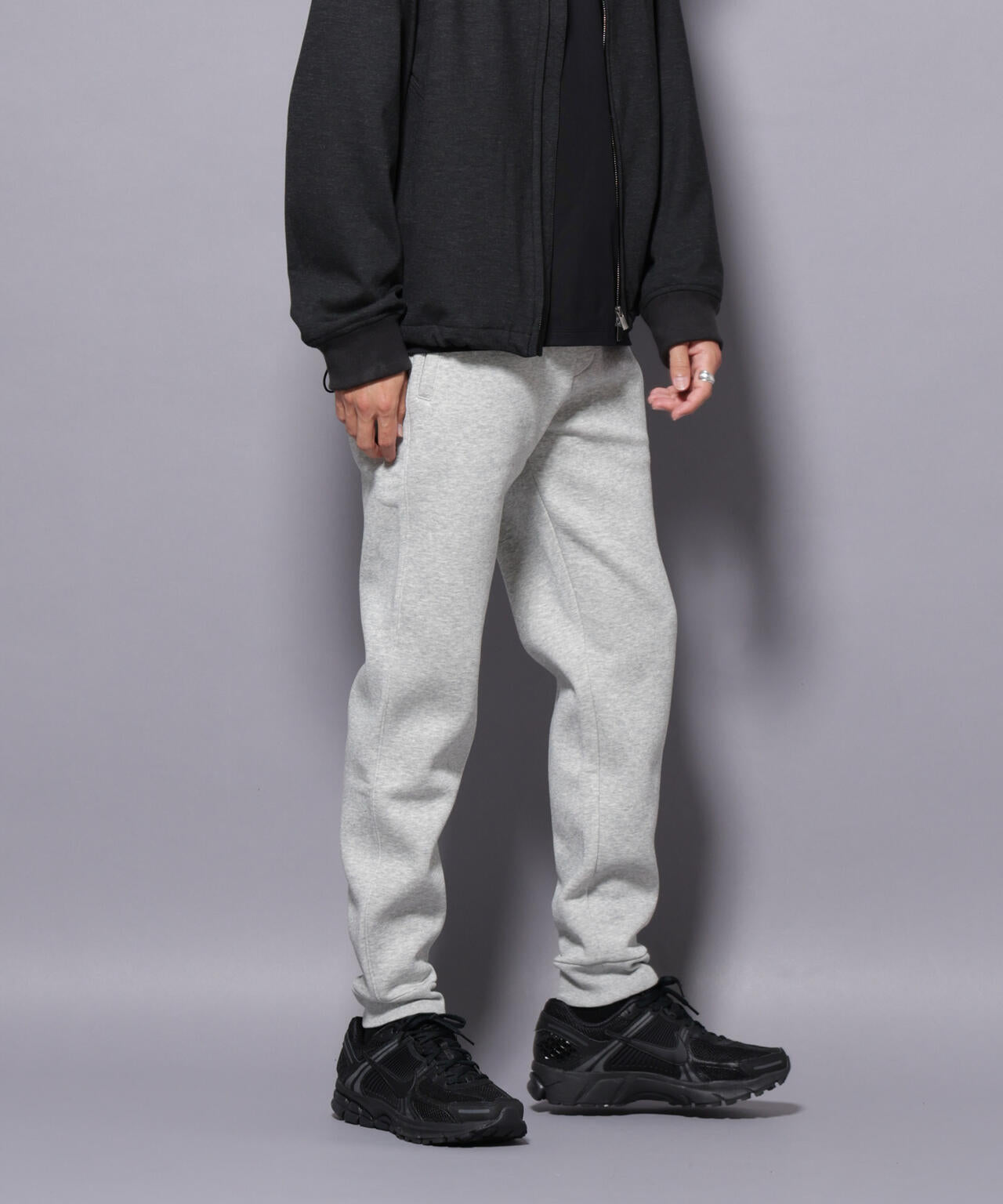 NJ/CLUB｣ コアフリース裏起毛ジョガーパンツ