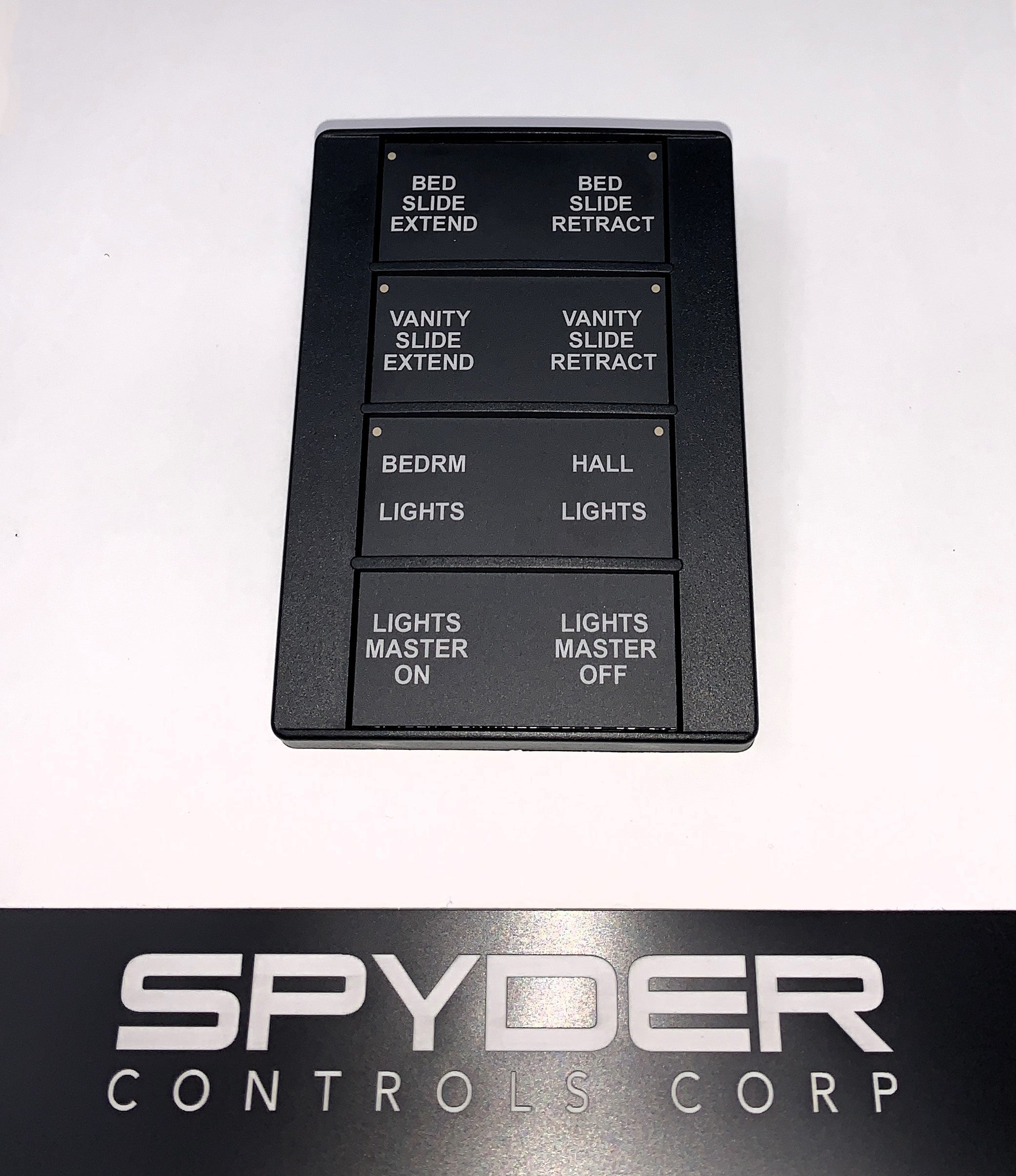 BSSPZY8C6-E.jpg?v=1710779720&