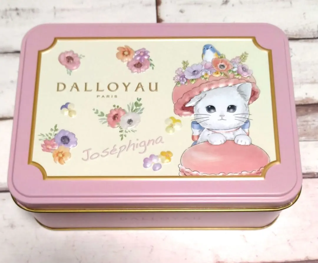 2026年最新】ダロワイヨ ジョセフィーニャ缶の人気アイテム - メルカリ