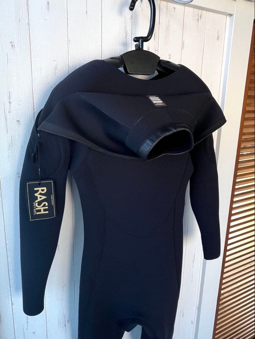 ★新品★73,700円　RASH ラッシュウェットスーツ　3.5mm フルスーツ