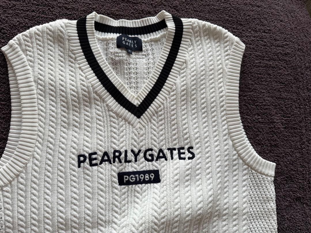 ⭐︎新品未使用⭐︎PEARLY GATES PG1989 Vネックベスト5サイズ - メルカリ