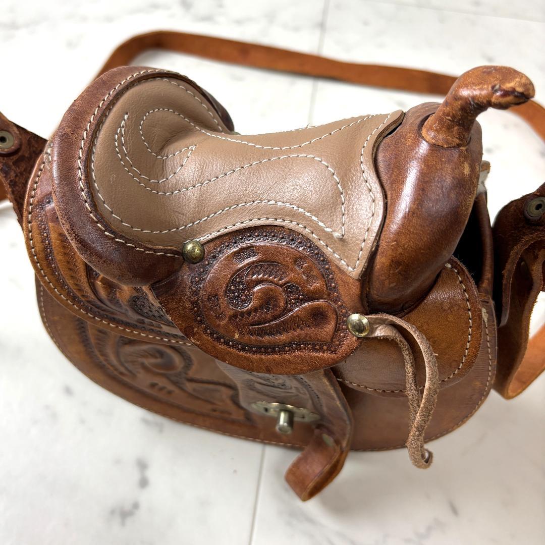 ウエスタン ホース サドル バッグ 馬 鞍 本革 ショルダーバッグ ファー