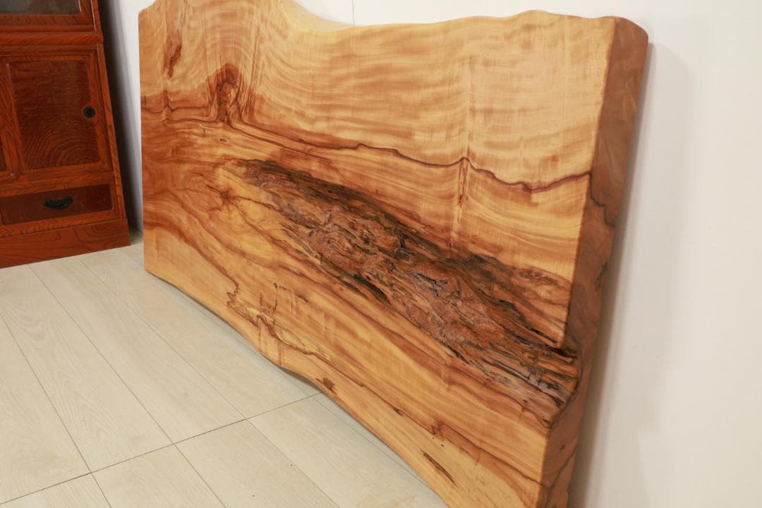 かさしん専用 店頭展示品 1枚板 無機材 ローテーブル 天厚7.2