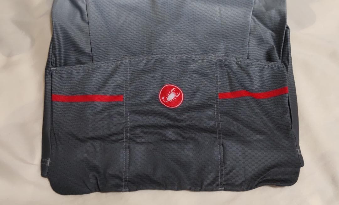 新品未使用】カステリ ロッソコルサ AERO RACE 6.0 半袖ジャージ