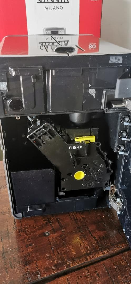 老舗本格派Gaggia 全自動コーヒーマシン ラテ,カプチーノが1タッチ