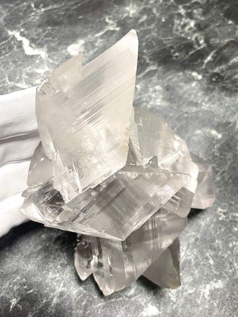 【入手困難】ナイカ産セレナイト、ナイカセレナイト705g