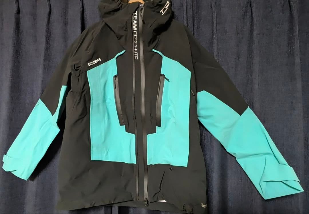 2022年モデル Team DESCENTE チームデサントB （非売品） 2022年モデル Team DESCENTE チームデサントB （非売品）