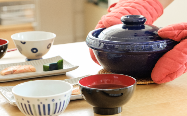 自宅で手軽に料亭気分。 一志郎窯の土鍋「味事飯鍋」で白いごはんを