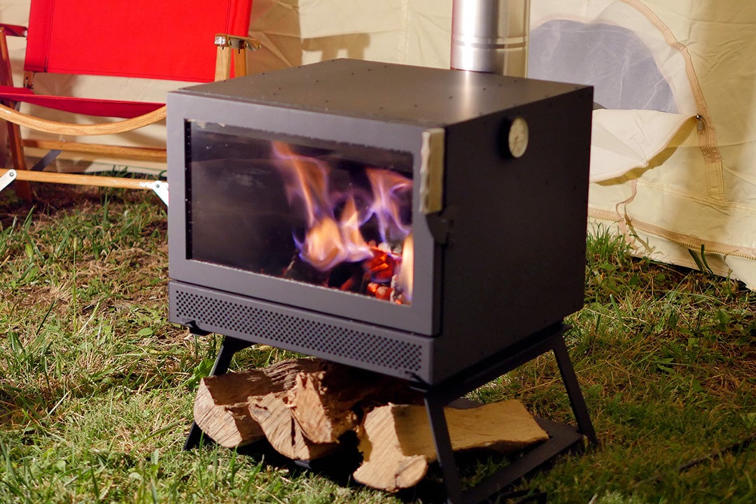 大型薪ストーブの性能・機構を持つ、ポータブル薪ストーブ ”BLISS