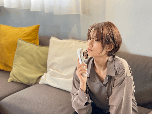 髪と頭皮用美顔器【エステッド】が遂に開発に成功！3WAYの使い道