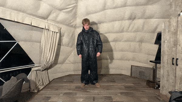 防災・在宅・節電の寒さ対策に】軽量×極暖、着る寝袋『ムササビー