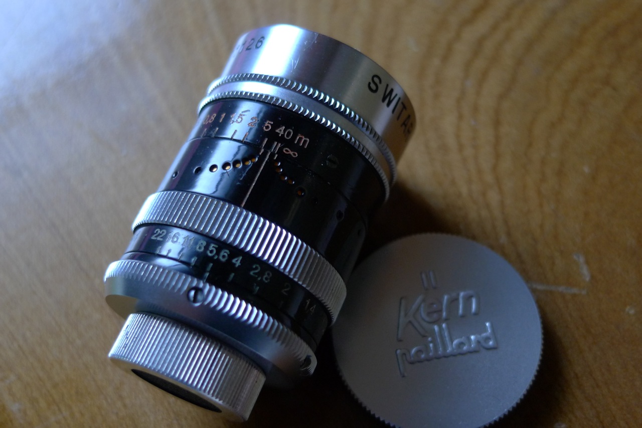 F0.9の試し撮り』SWITAR 1:0.9 f=13mm + PENTAX Q: レンズの森の迷える