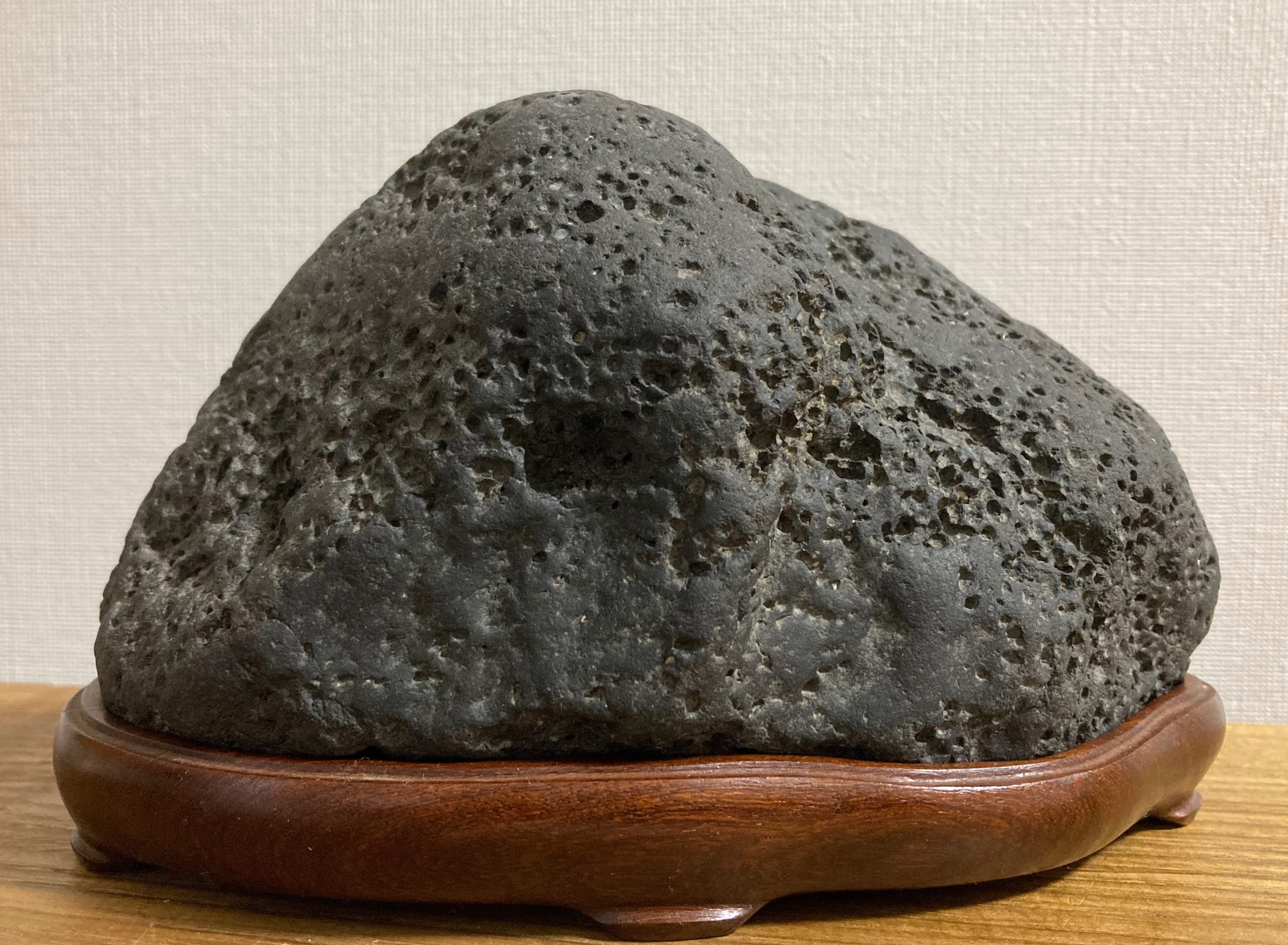 加茂川石-I, Kamogawa Ishi