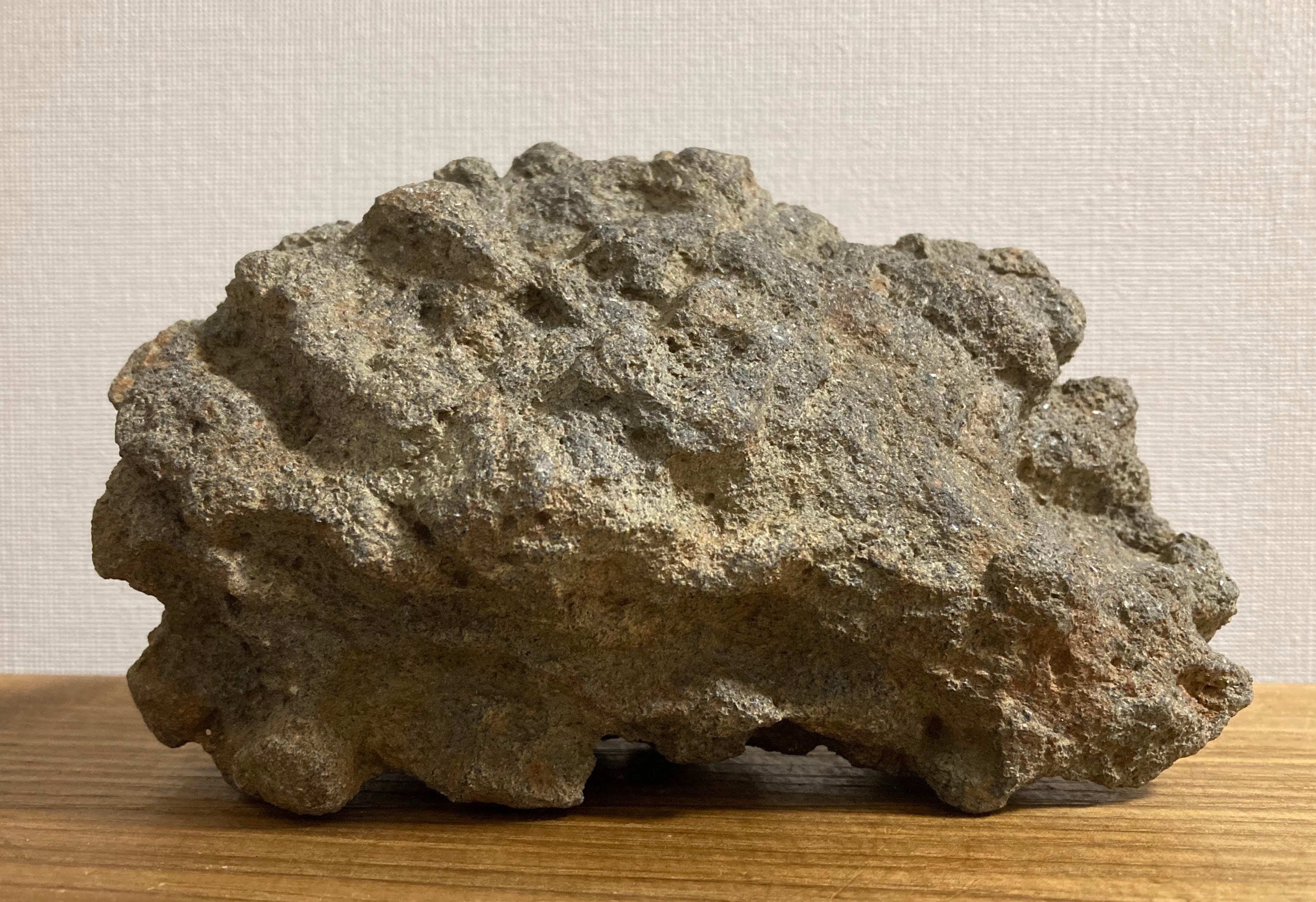 加茂川石-I, Kamogawa Ishi